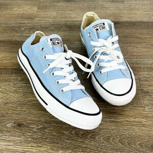 Converse | Chuck Taylor All Star Light Blue Sneakers Size 7
